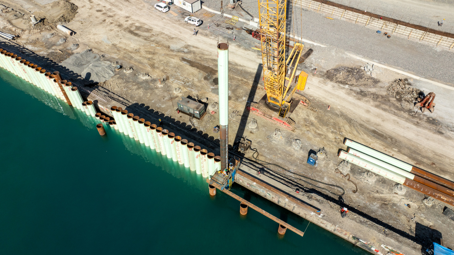 Petkim İskele 3 Güçlendirme Projesi İnşaat, Montaj, Uygulama ve Rıhtım Önü Tarama İşi